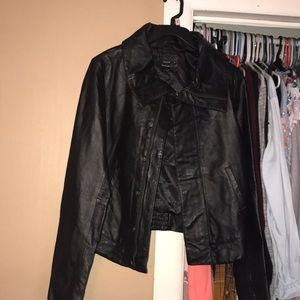 Nixon size Medium genuine leather jacket new